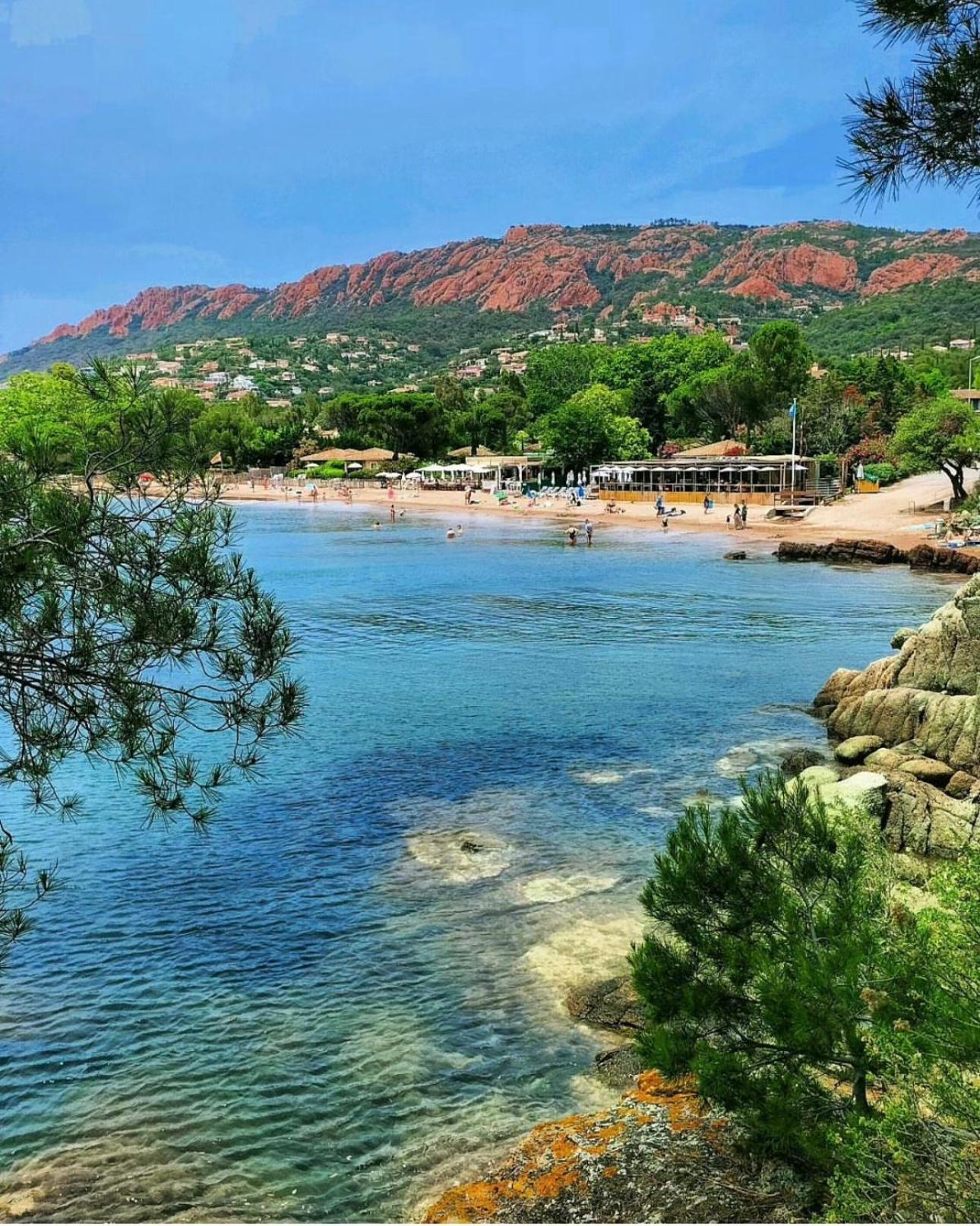 大湾别墅 Saint-Raphaël 外观 照片